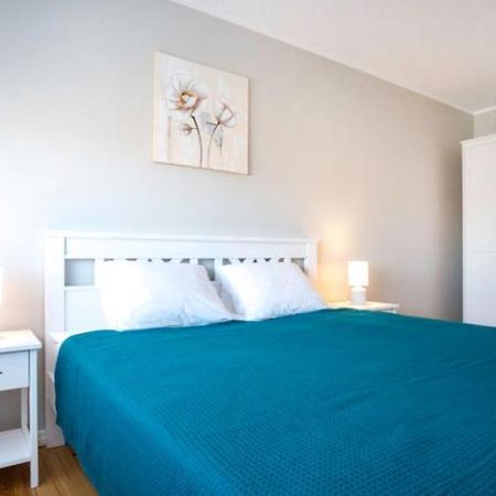Dream Stay Apartment With Free Parking Close To Central Bus Station Reval Esterno foto